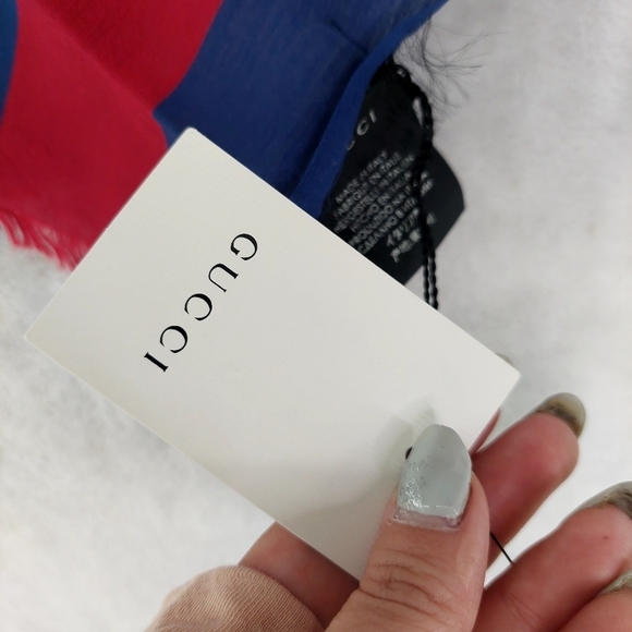 NWT Gucci Shining Tiger Head Red and Blue Stripe Scarf Wrap - Picture 10 of 10